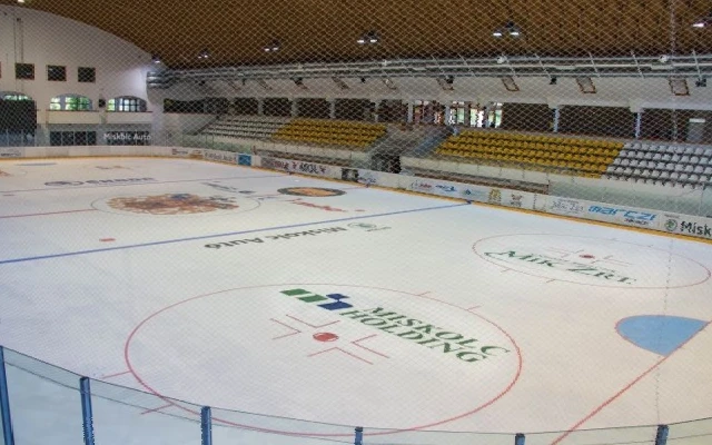 https://miskolcivsz.hu/storage/cards/jegcsarnok-5-10-19950.webp - Miskolc Városi Szabadidőközpont